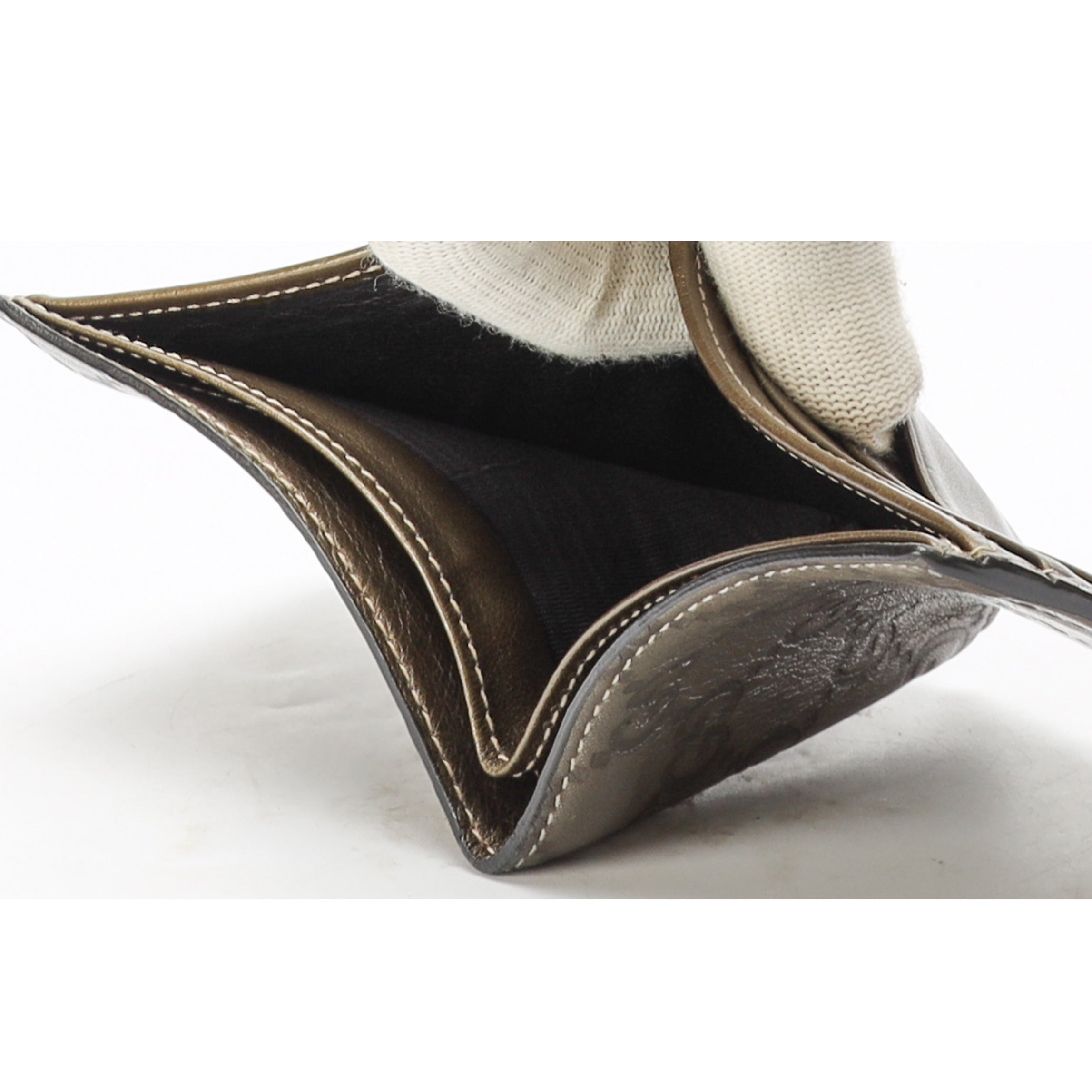 Gucci GG Emblem Bi-fold Wallet