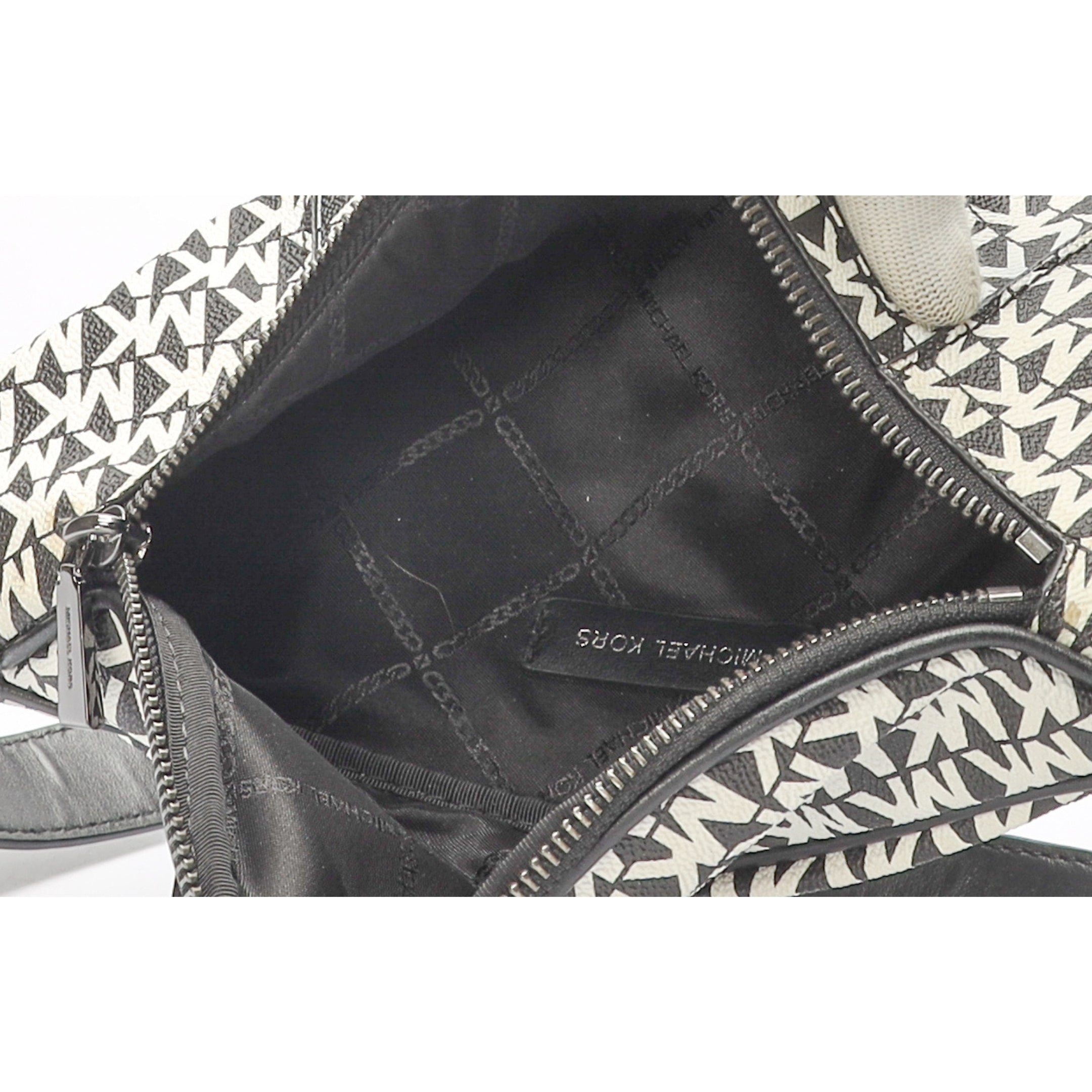 Michael Kors Mott B&W Logo Belt Bag