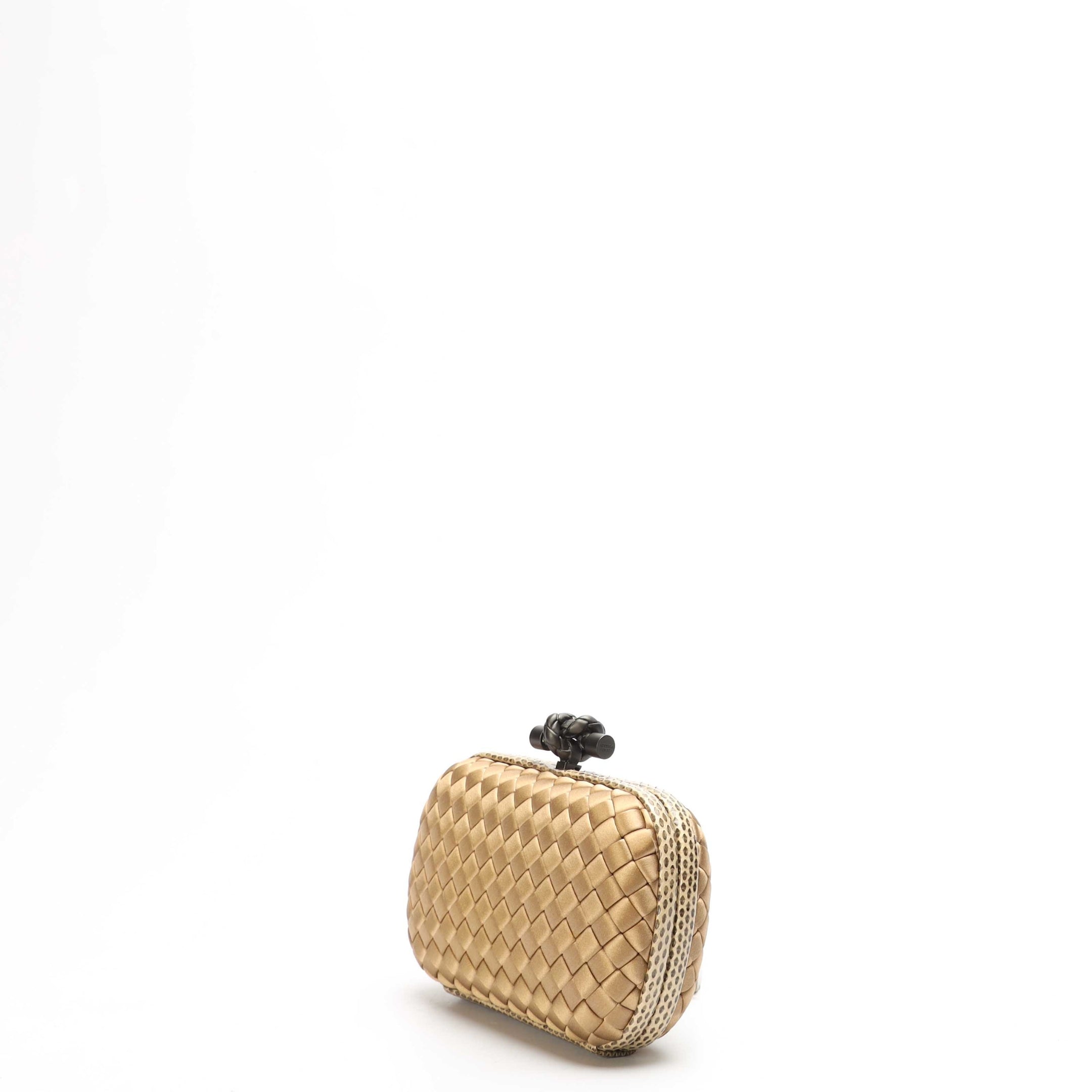 Bottega Veneta Champagne Intrecciato Small Clutch ‌
