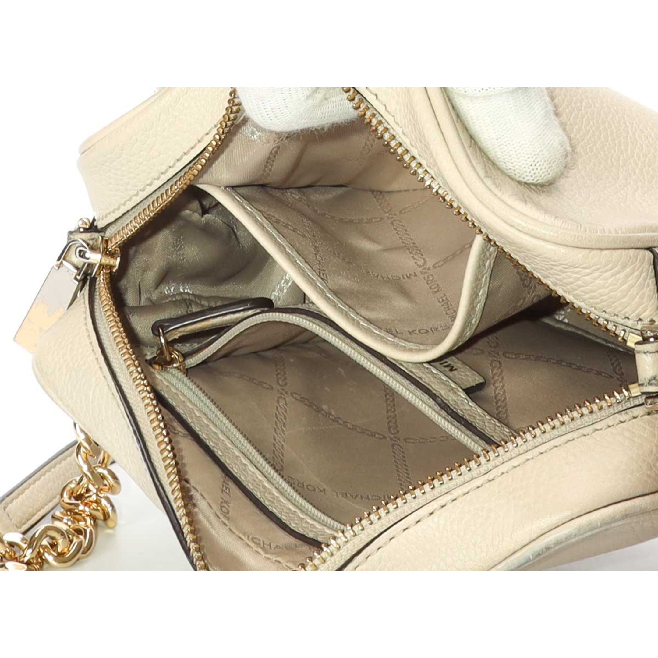 Michael Kors Jet Set Cream Crossbody Bag