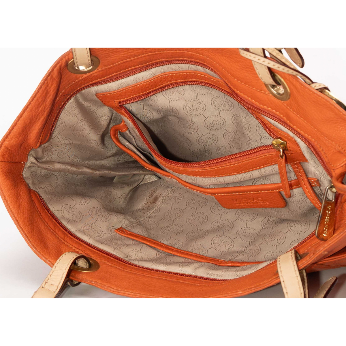 Michael Kors Jet Set Tote