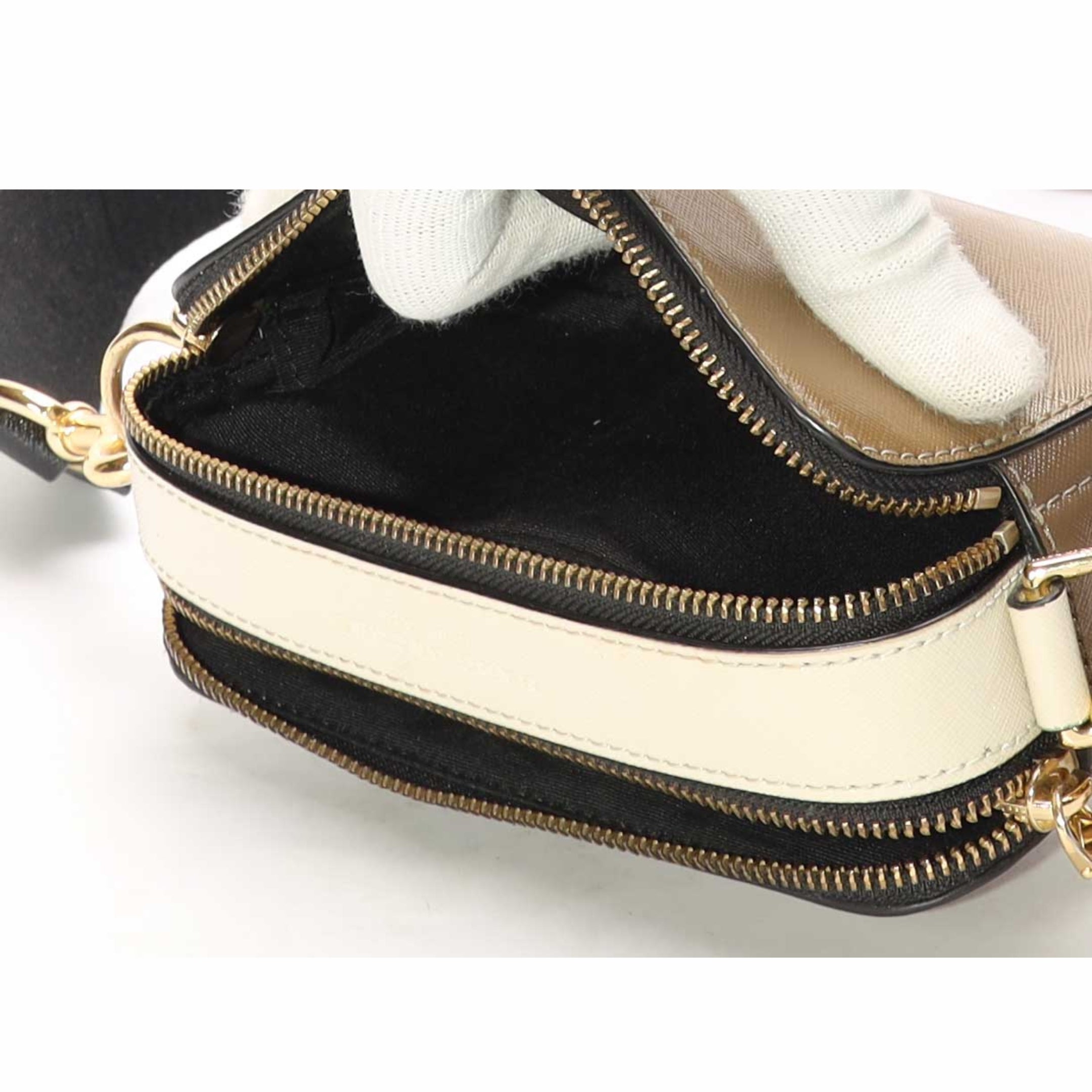 Marc Jacobs The Snapshot Crossbody Bag