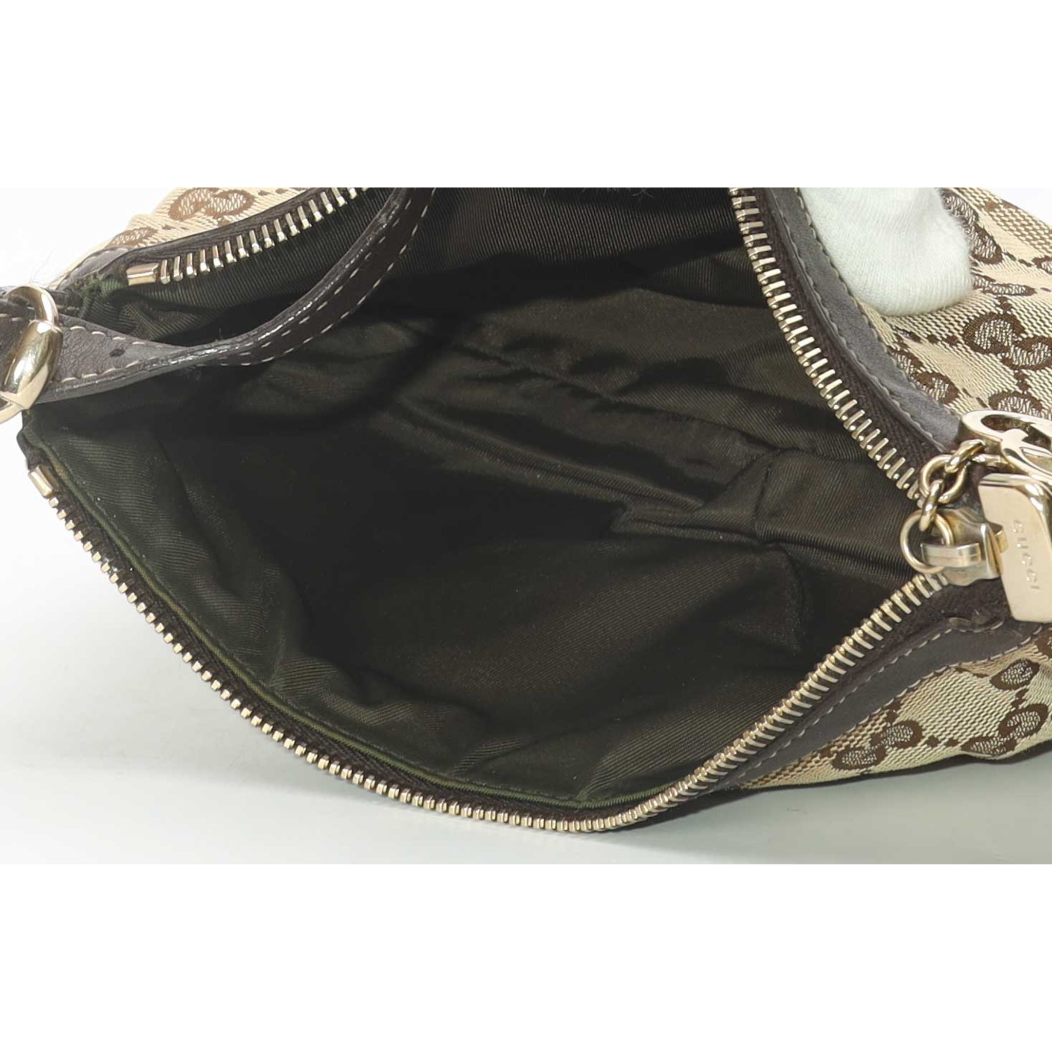 Gucci GG Canvas Lovely Heart Pochette