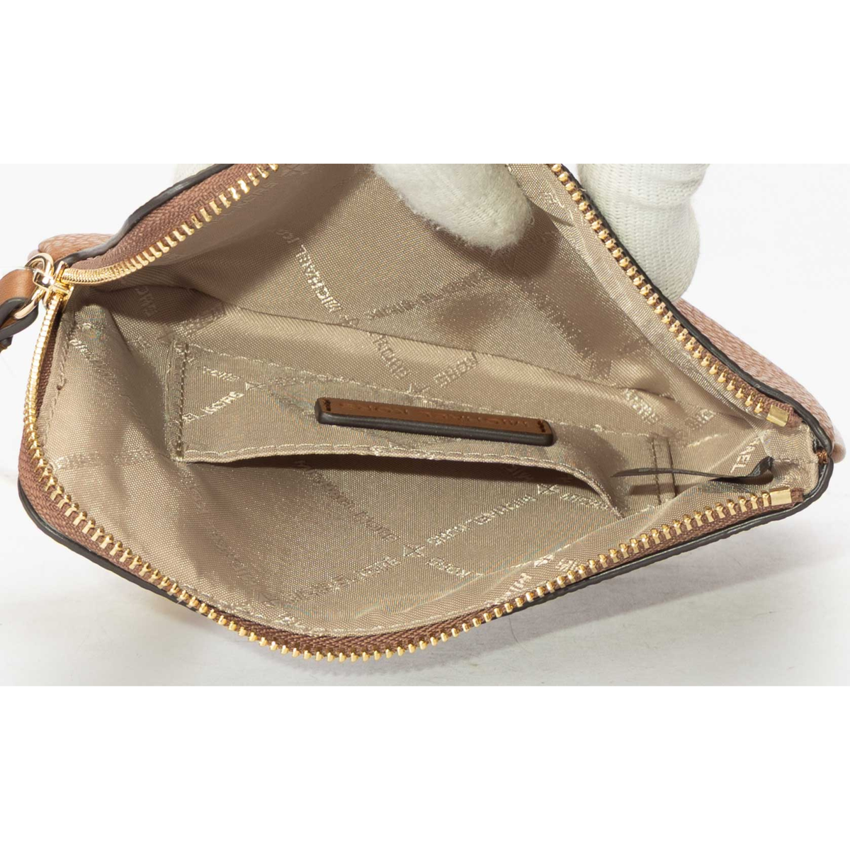 Michael Kors Jet Set Travel Wristlet