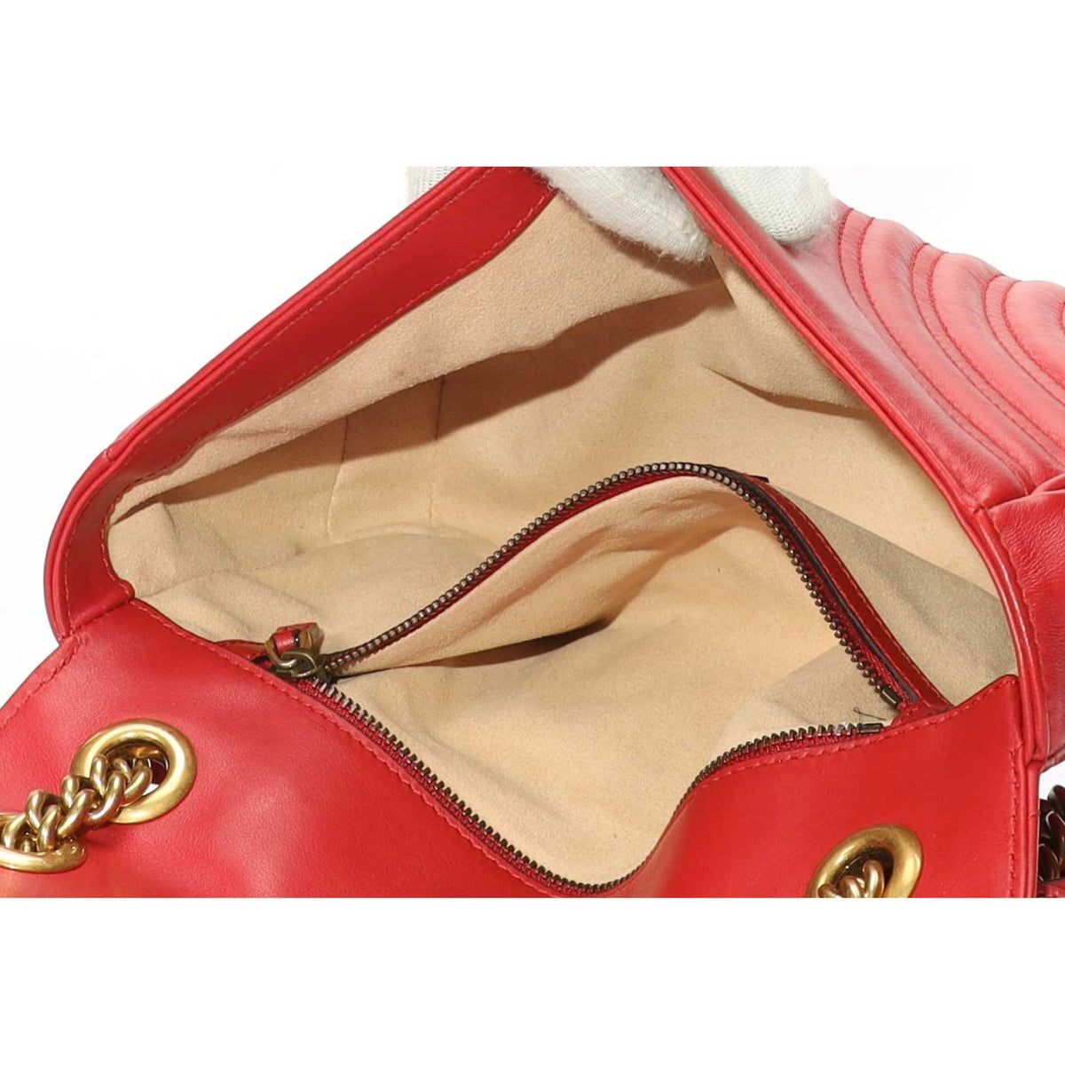 Gucci GG Marmont Matelasse Shoulder Bag