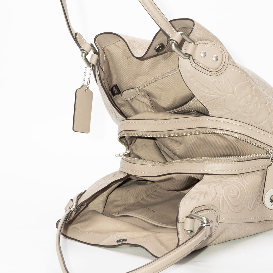 Coach Edie Shoulder Bag 31