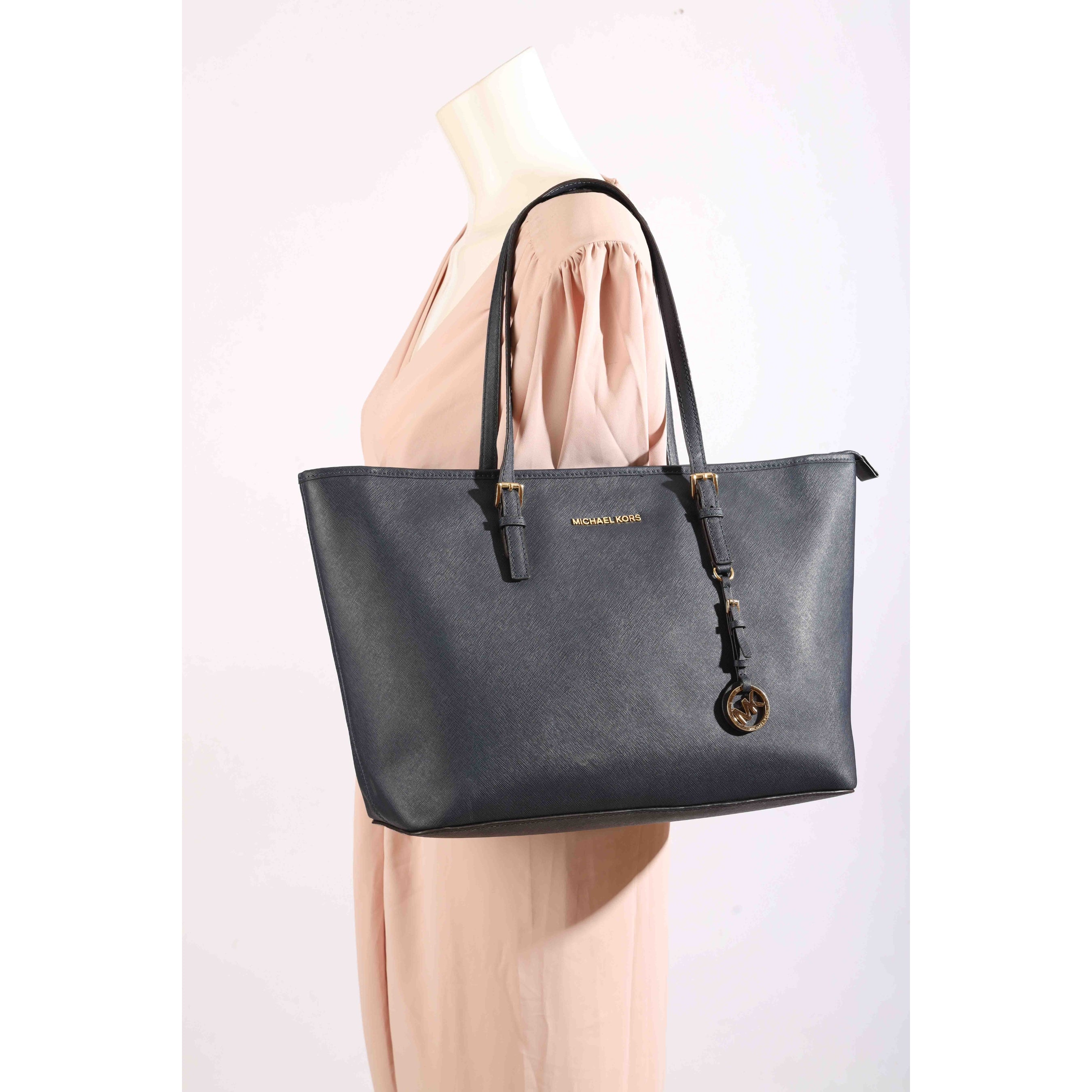 Michael Kors Navy Jet Set Zip Tote