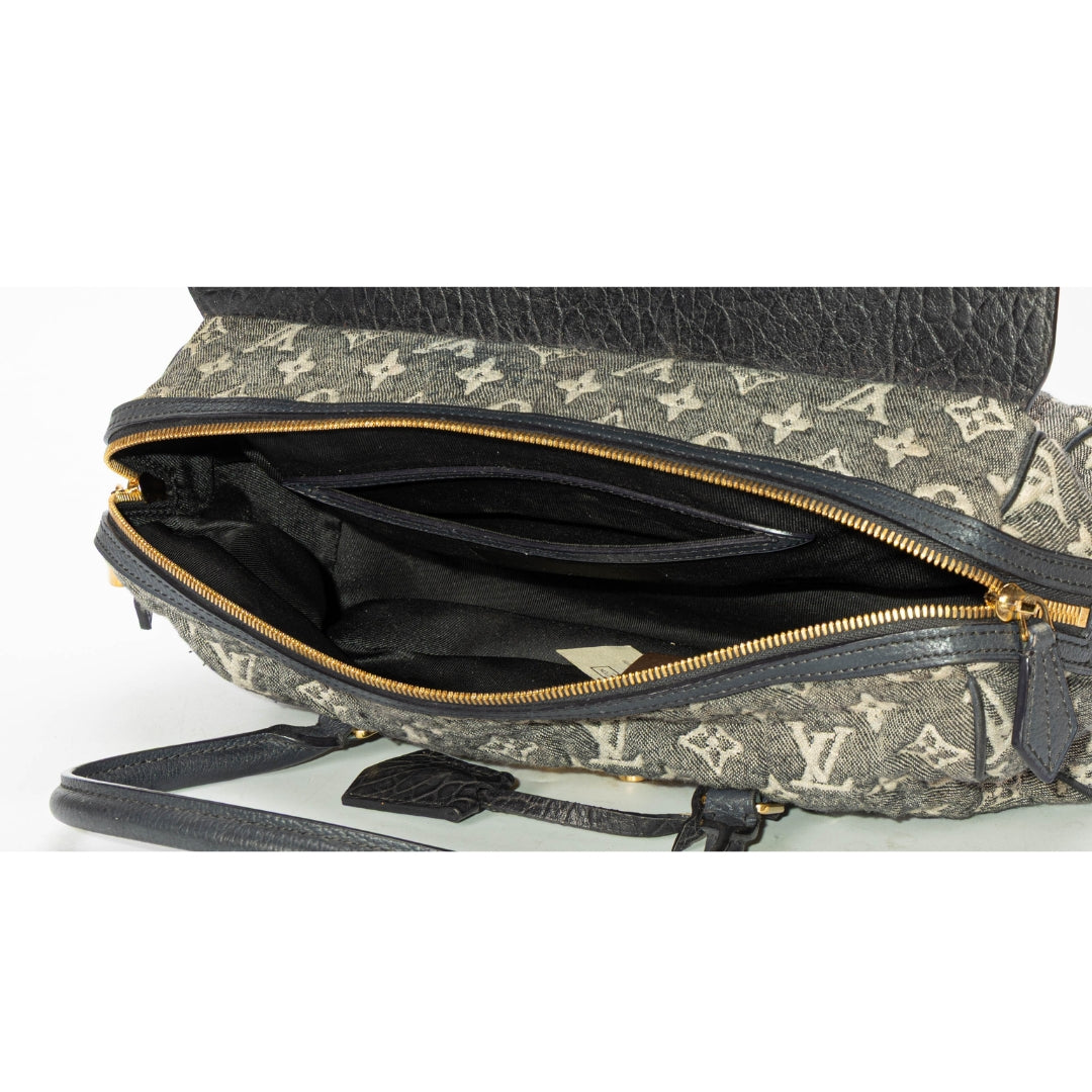 Louis Vuitton Gris Monogram Volupte Psyche Bag