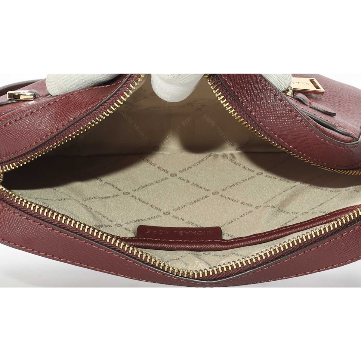 Michael Kors Cherry Jet Set Cross Body Bag