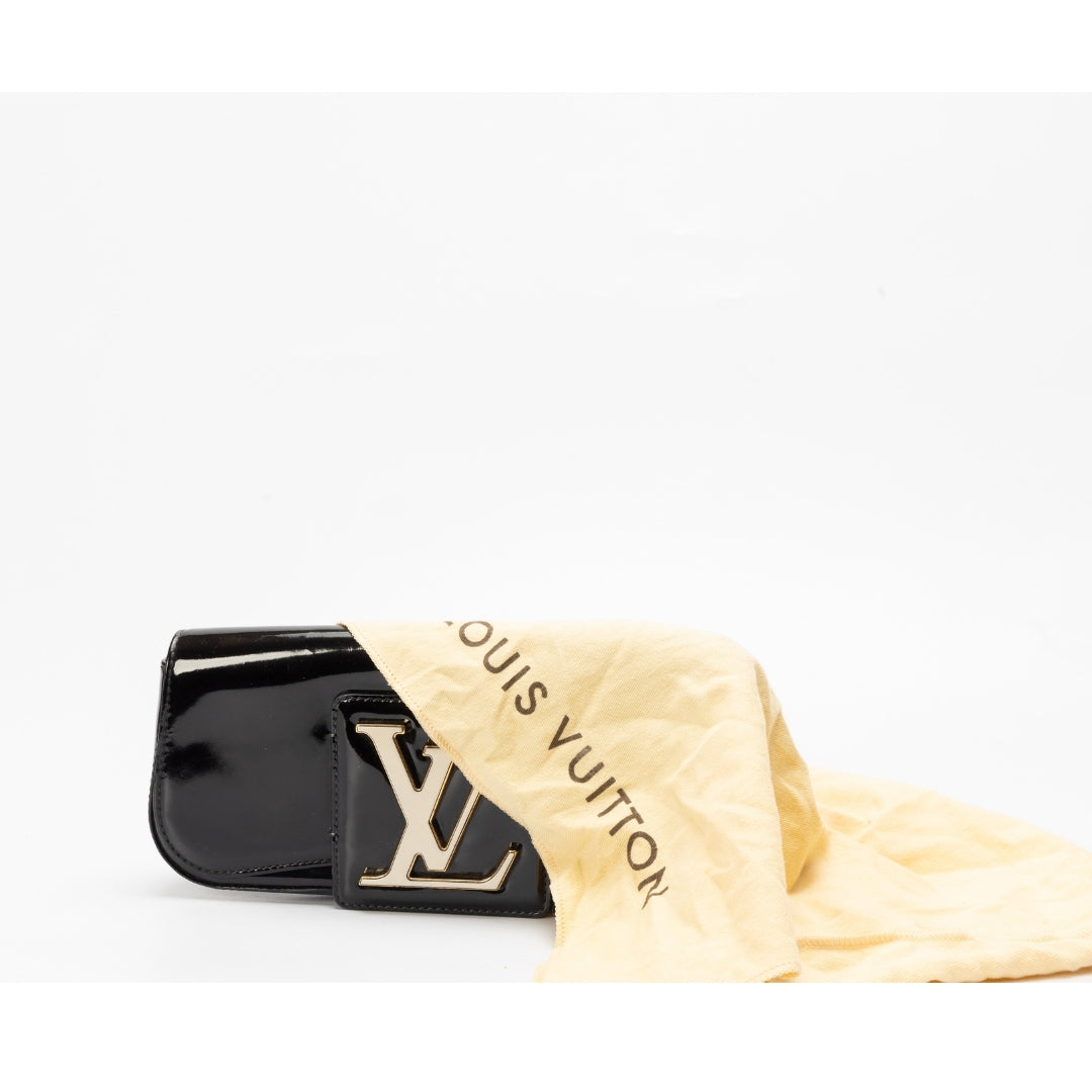 Louis Vuitton Vernis Sobe Clutch