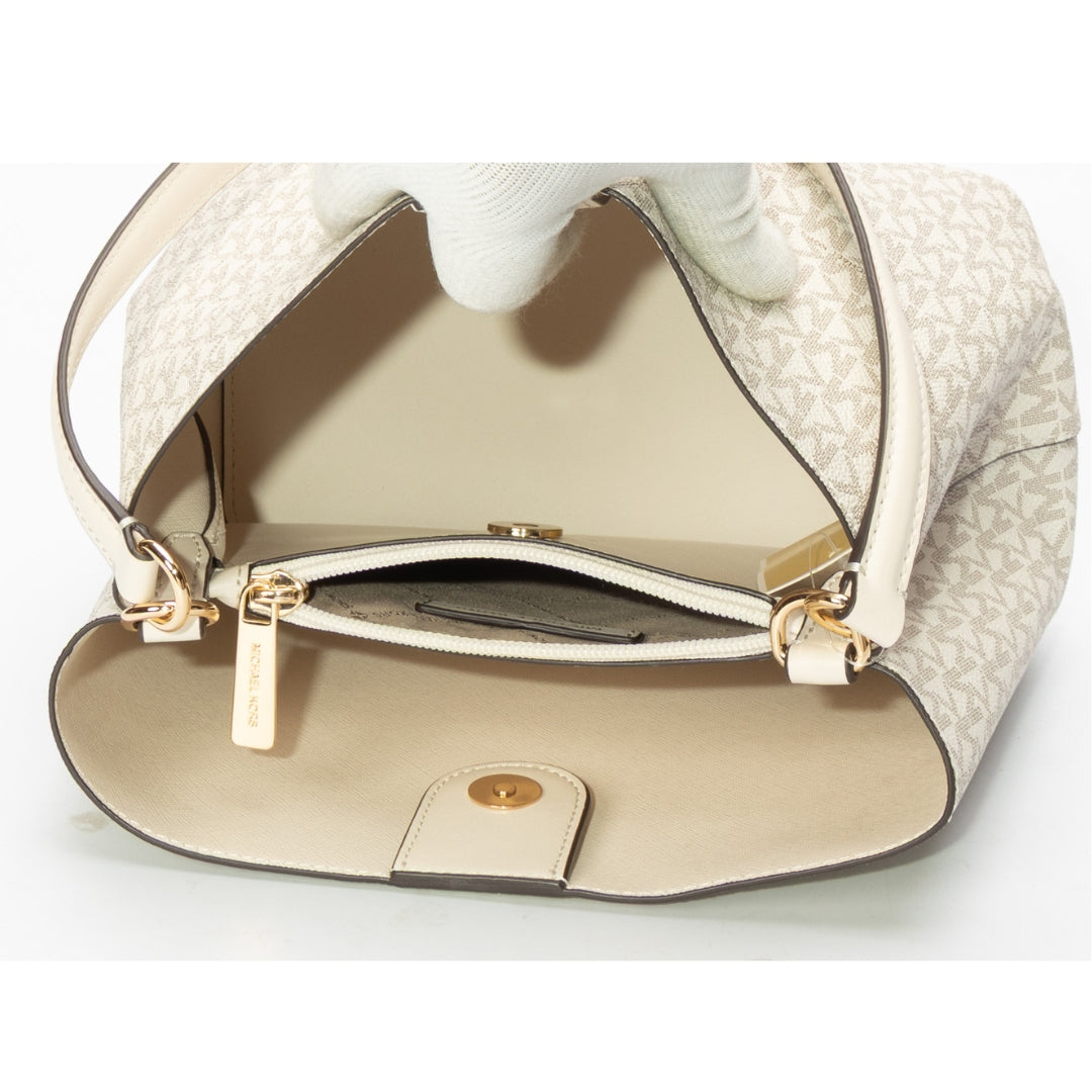 Michael Kors Off White Pratt Bucket Bag