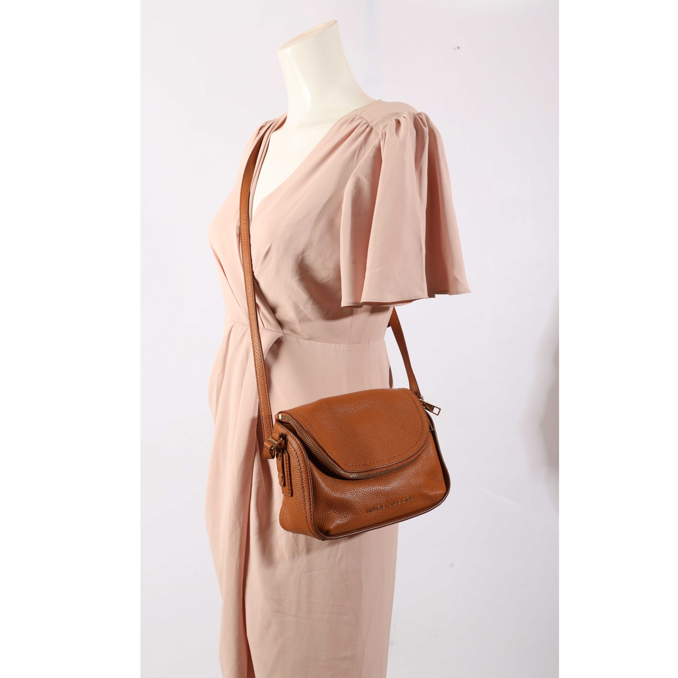 Marc Jacobs The Groove Tan Messenger Bag