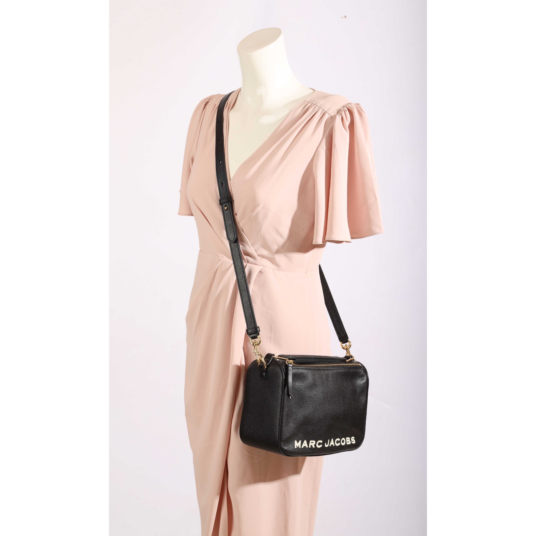 Marc Jacobs The Soft Box 23 Sling Bag