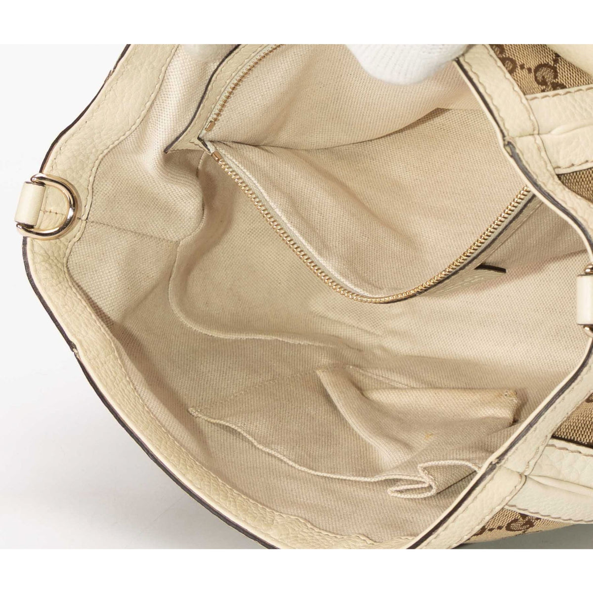 Gucci Bella Flap Satchel