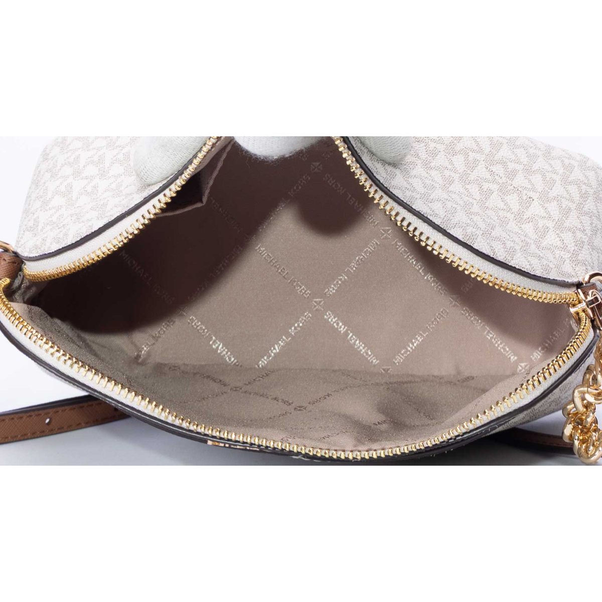 Michael Kors White Jet Set Travel Crossbody Bag