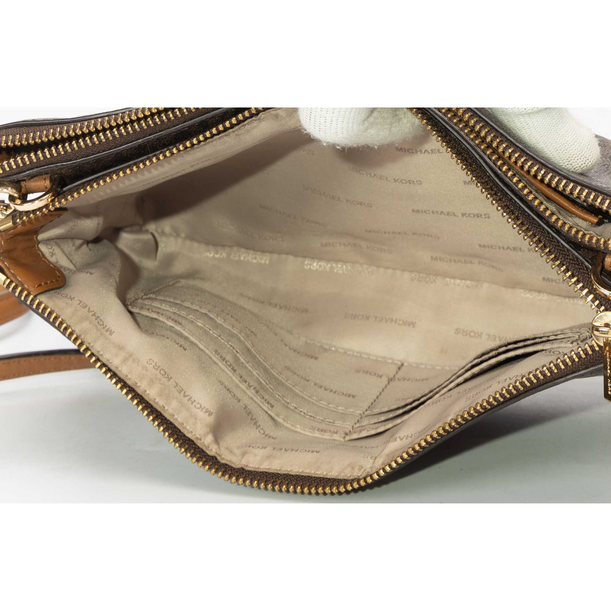 Michael Kors Jet Set Crossbody Bag