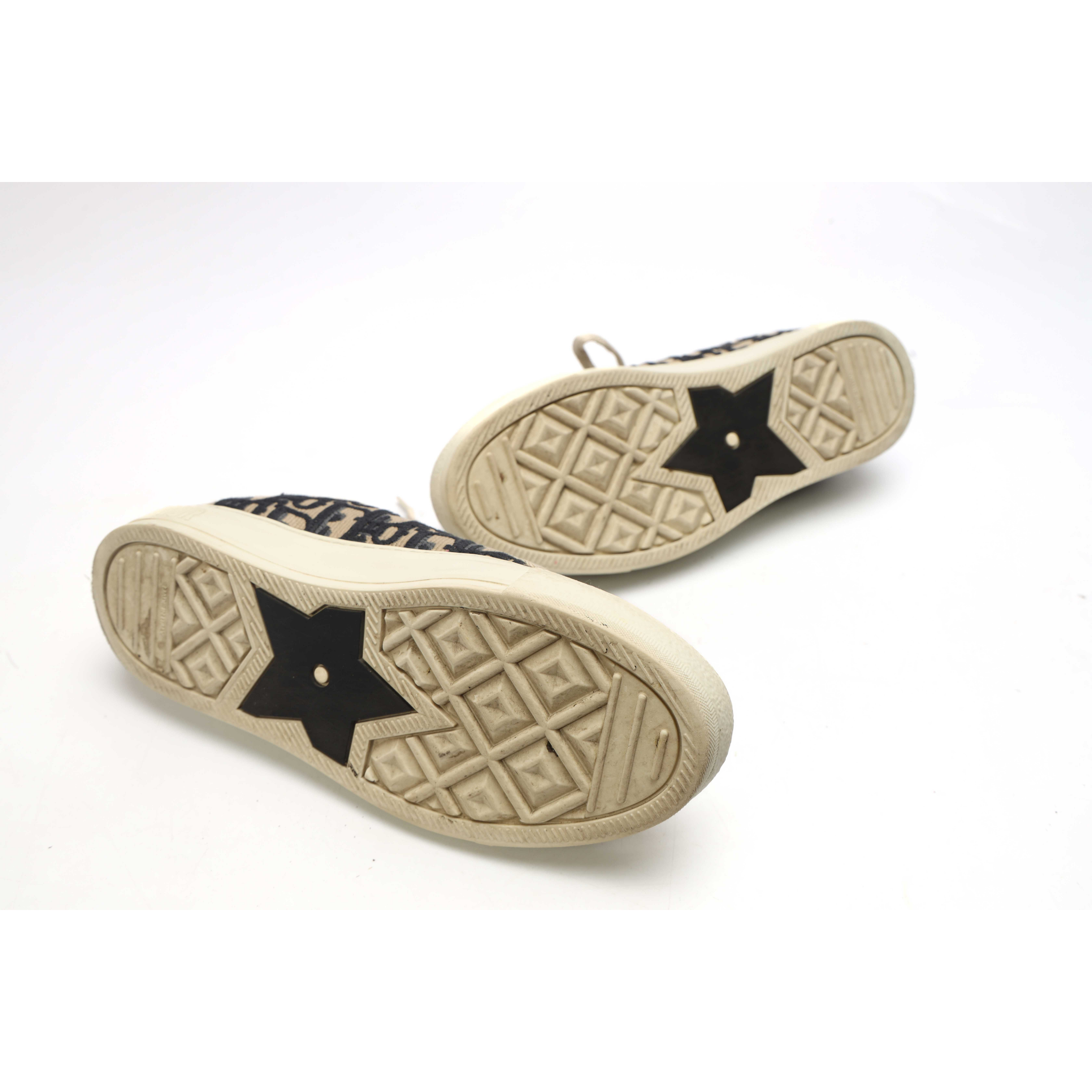 Dior Walk'n'Dior Sneaker