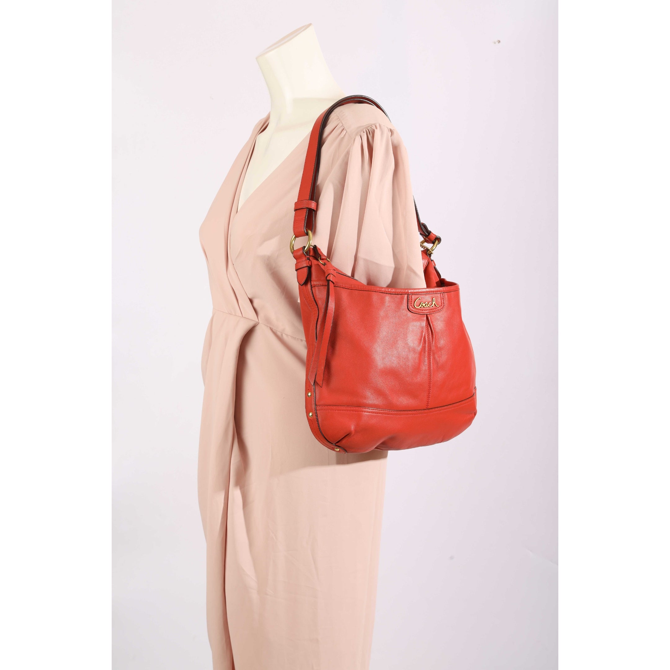 バッグ 1307 Coach Ashley Satin Tote Bag Red Coach Ashley Red Hobo Bag