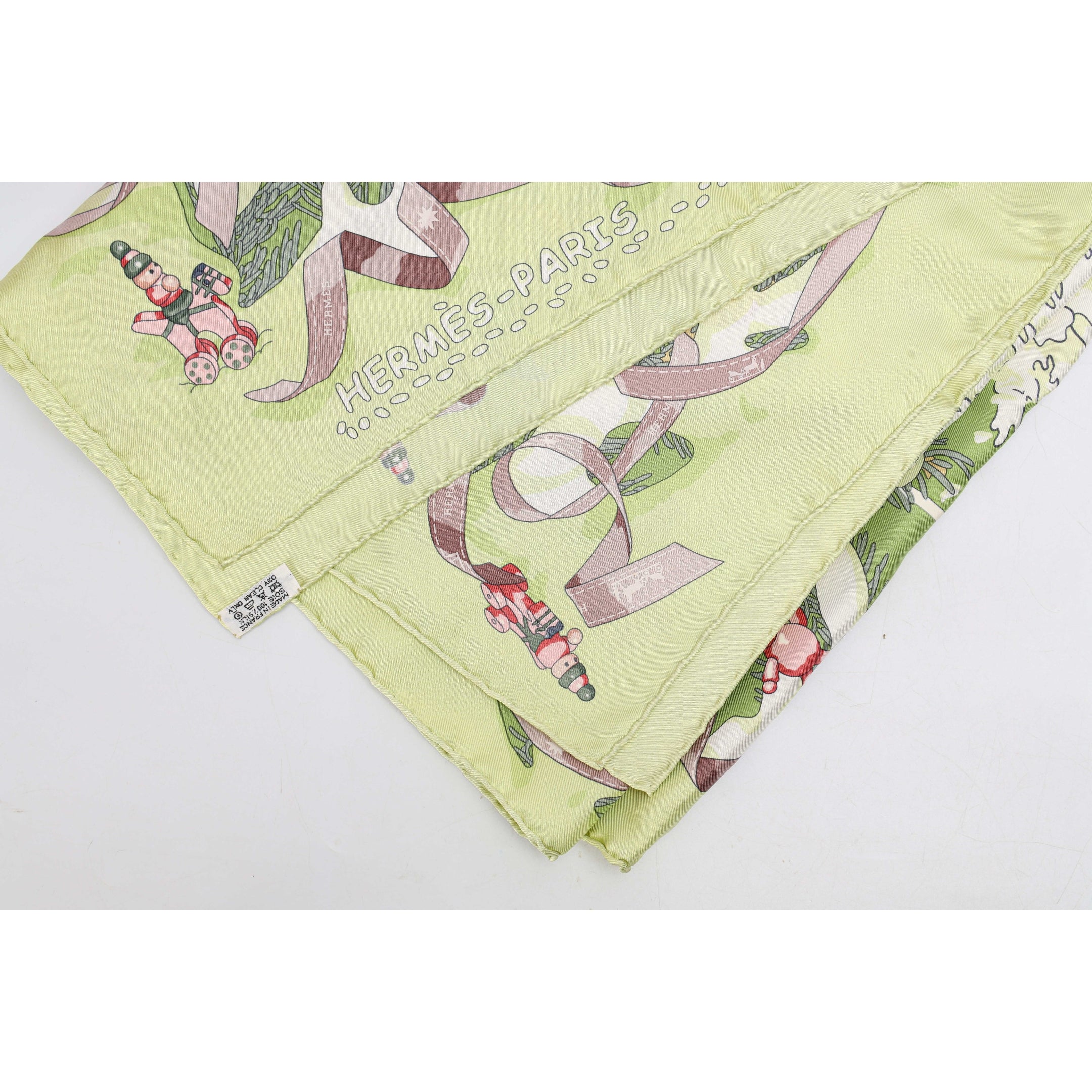 Hermes Noel 24 au Rue Faubourg Silk Scarf