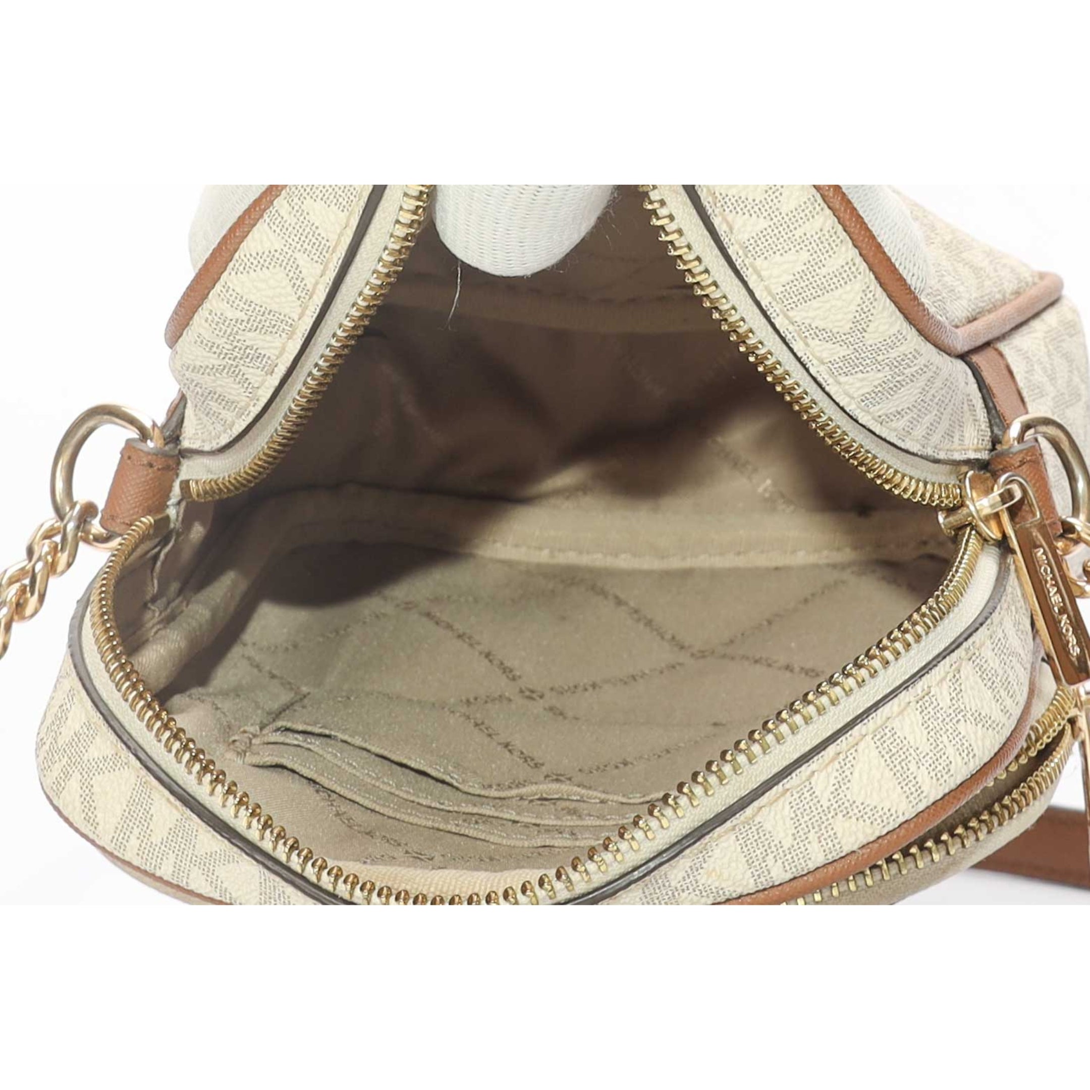 Michael Kors Vanilla Jet Set Travel Logo Crossbody Bag
