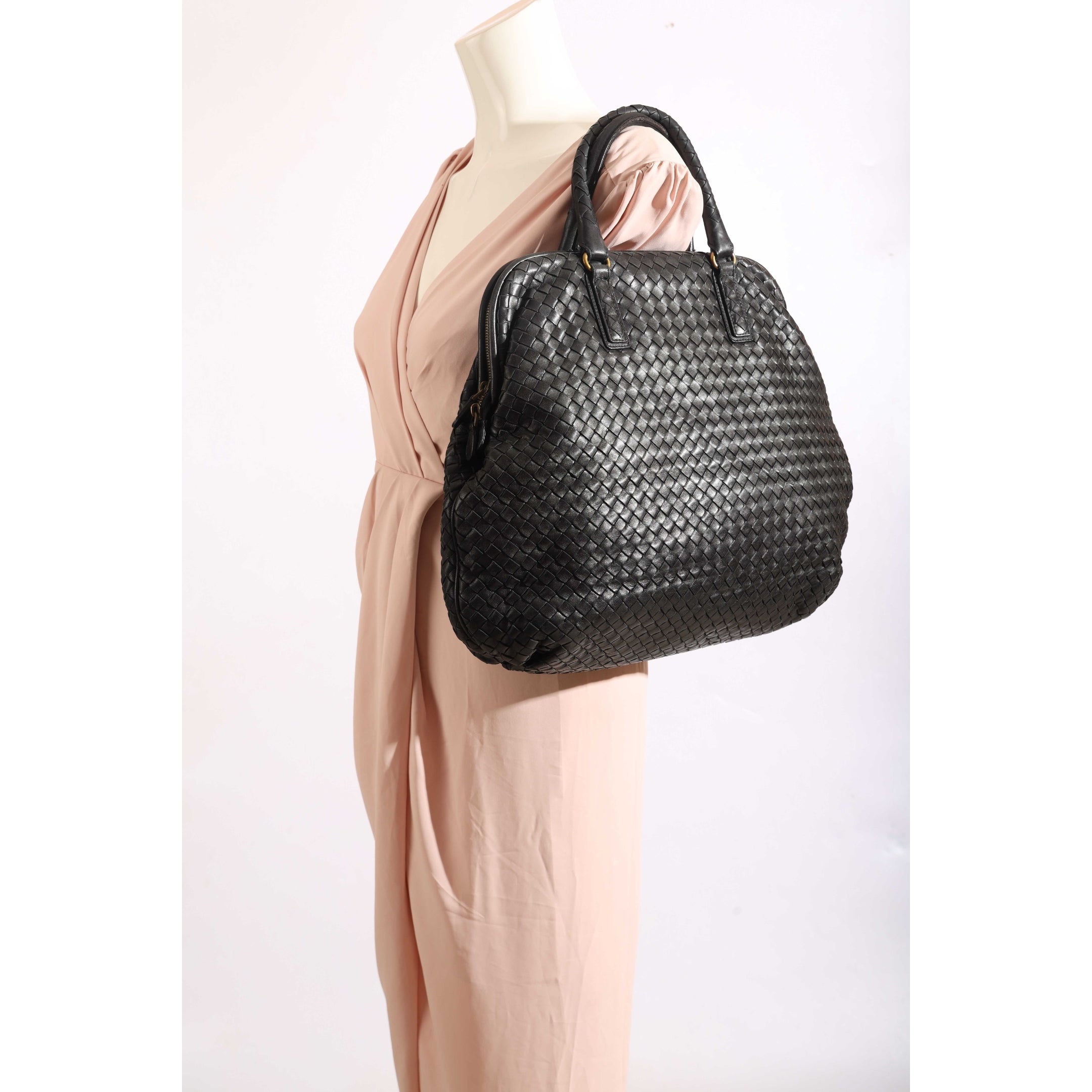 Bottega Veneta Black Intrecciato Woven Frame Top Tote