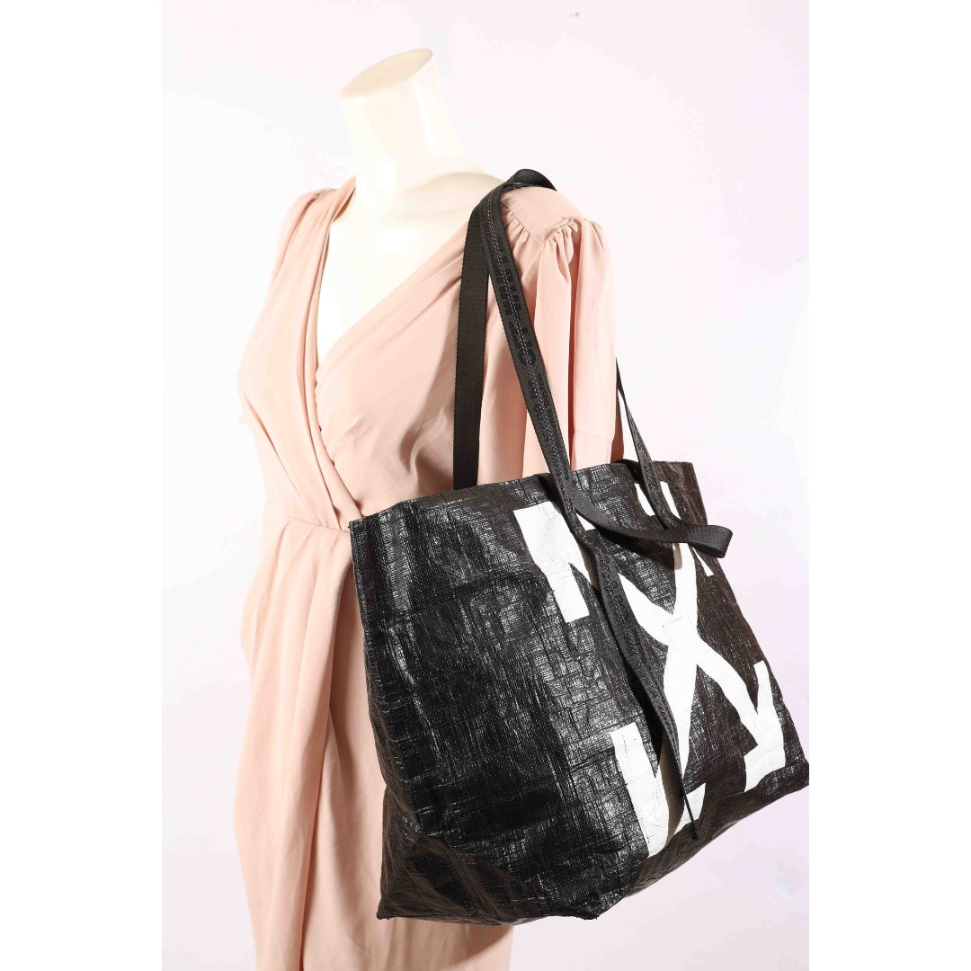 Off-White Arrows Commercial Tote