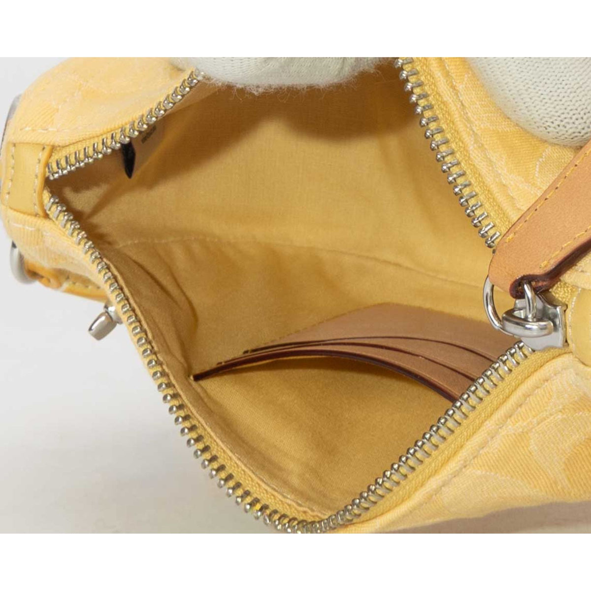 Coach Swinger Signature Shoulder Bag