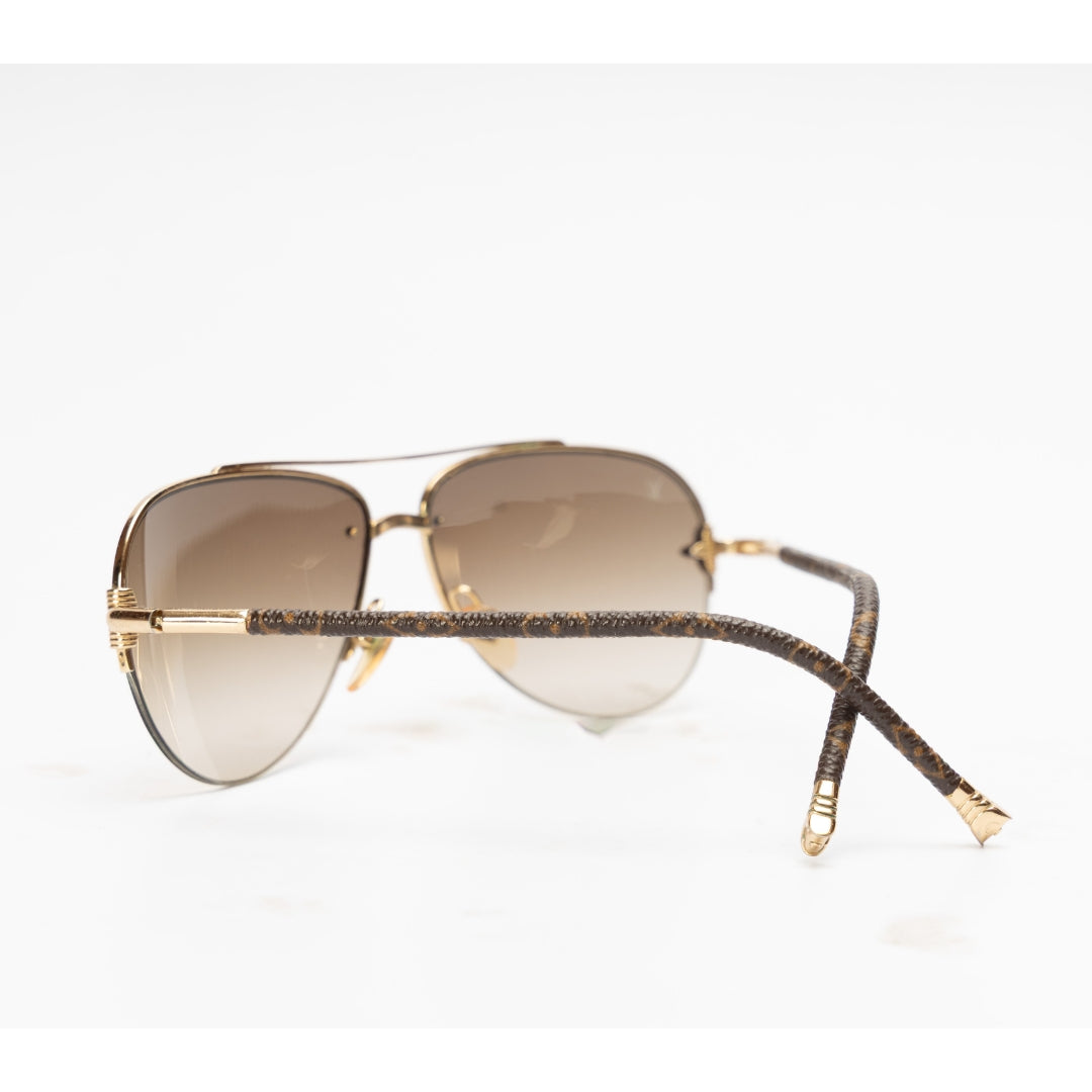 Louis Vuitton Petite Brown Gradient Aviator Sunglasses