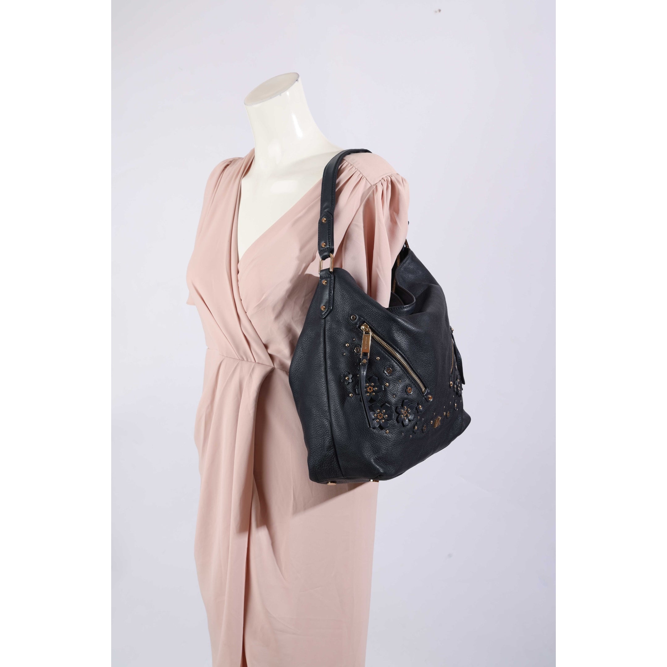 Michael Kors Evie Black Hobo