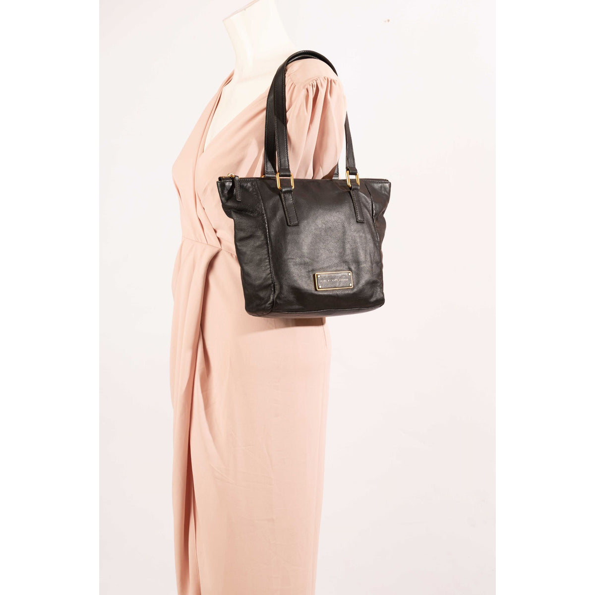 Marc Jacobs Zip Tote