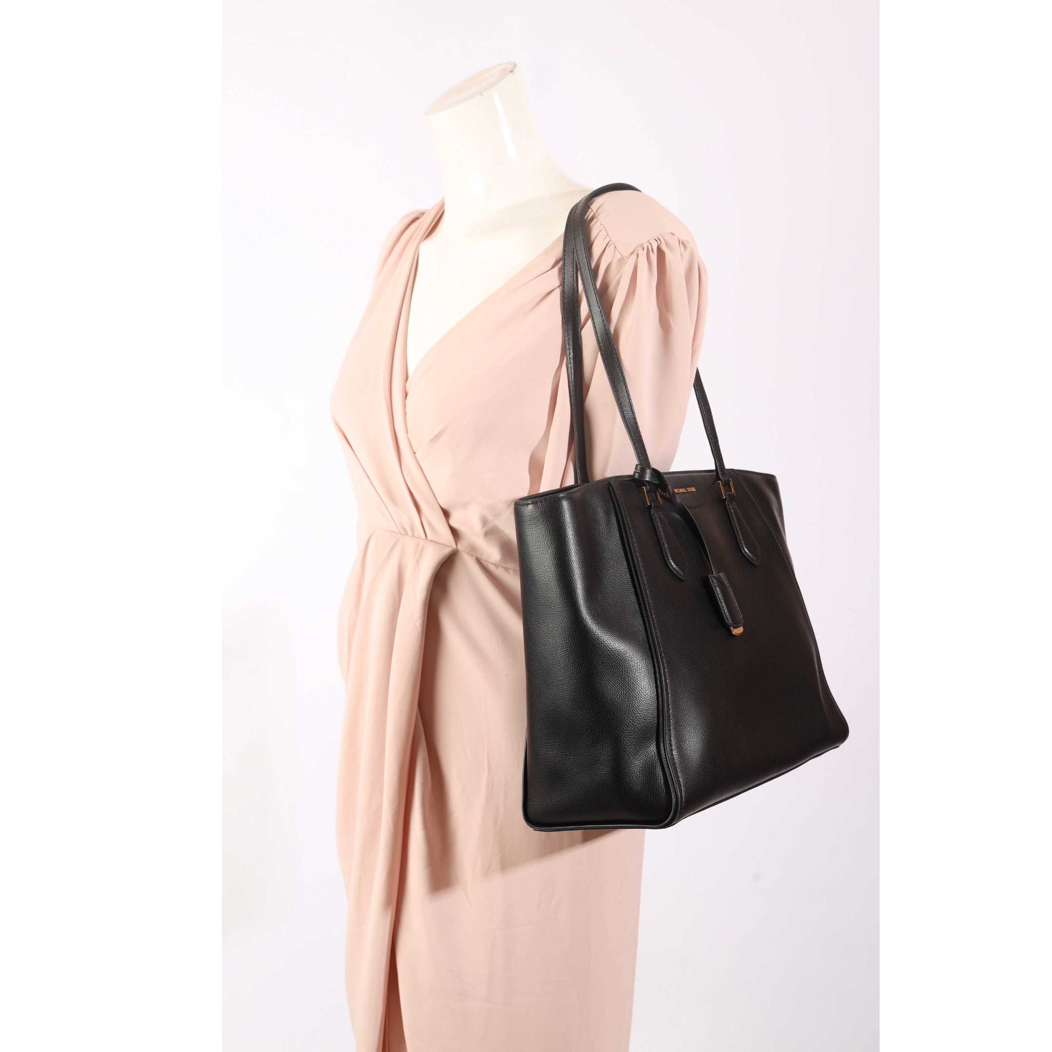 Michael Kors Taryn Large Black Tote
