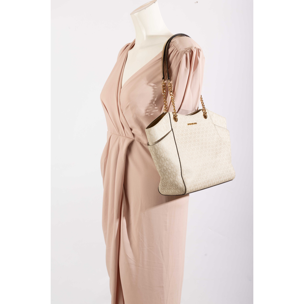 Michael Kors White Jet Set Tote
