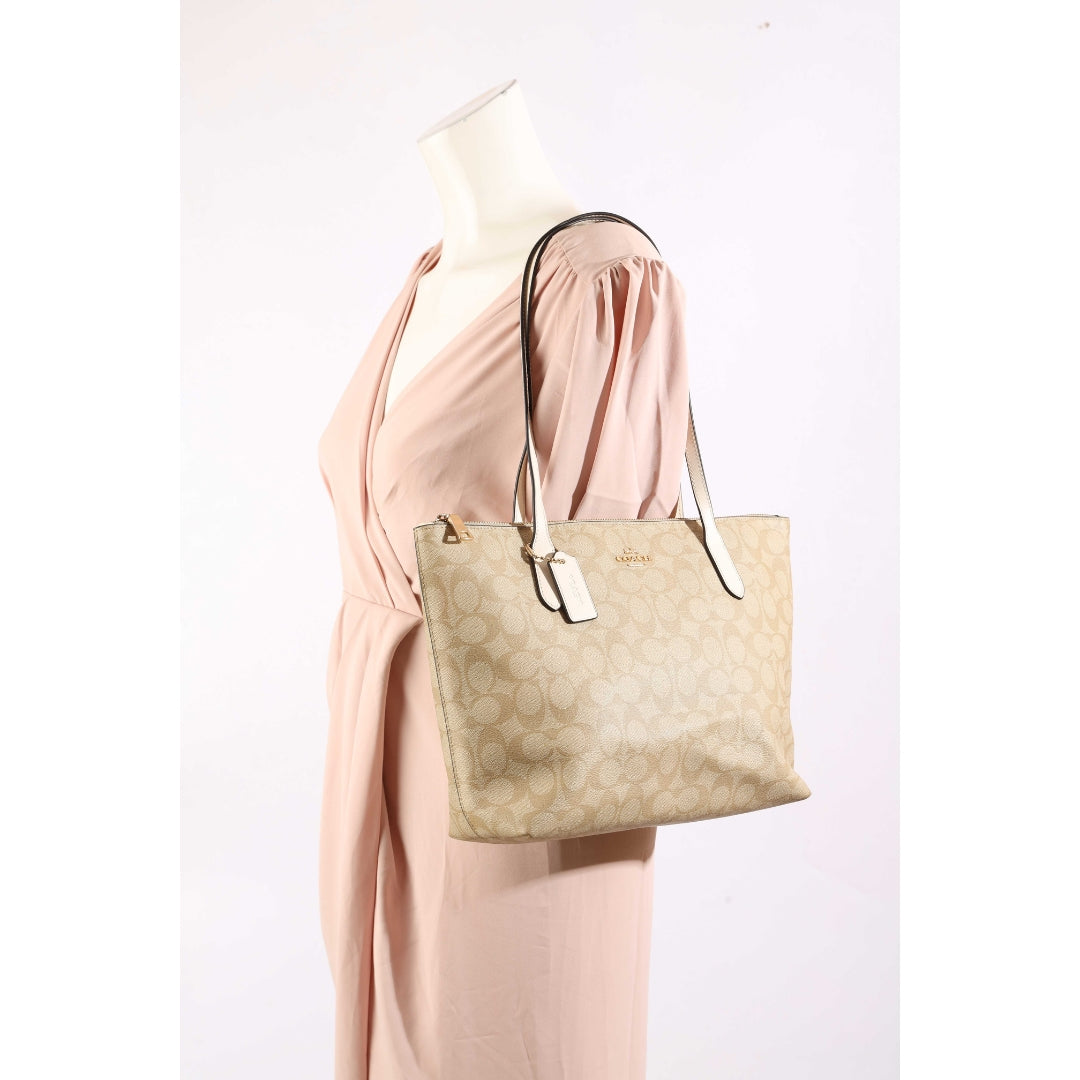 Coach Signature Beige City Tote
