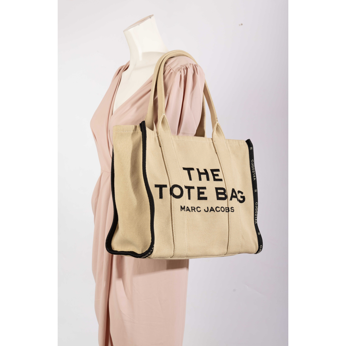 Marc Jacobs Beige Tote