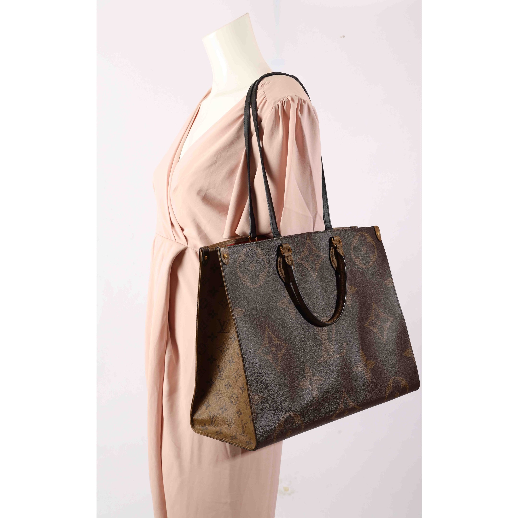 Louis Vuitton OnTheGo GM Tote