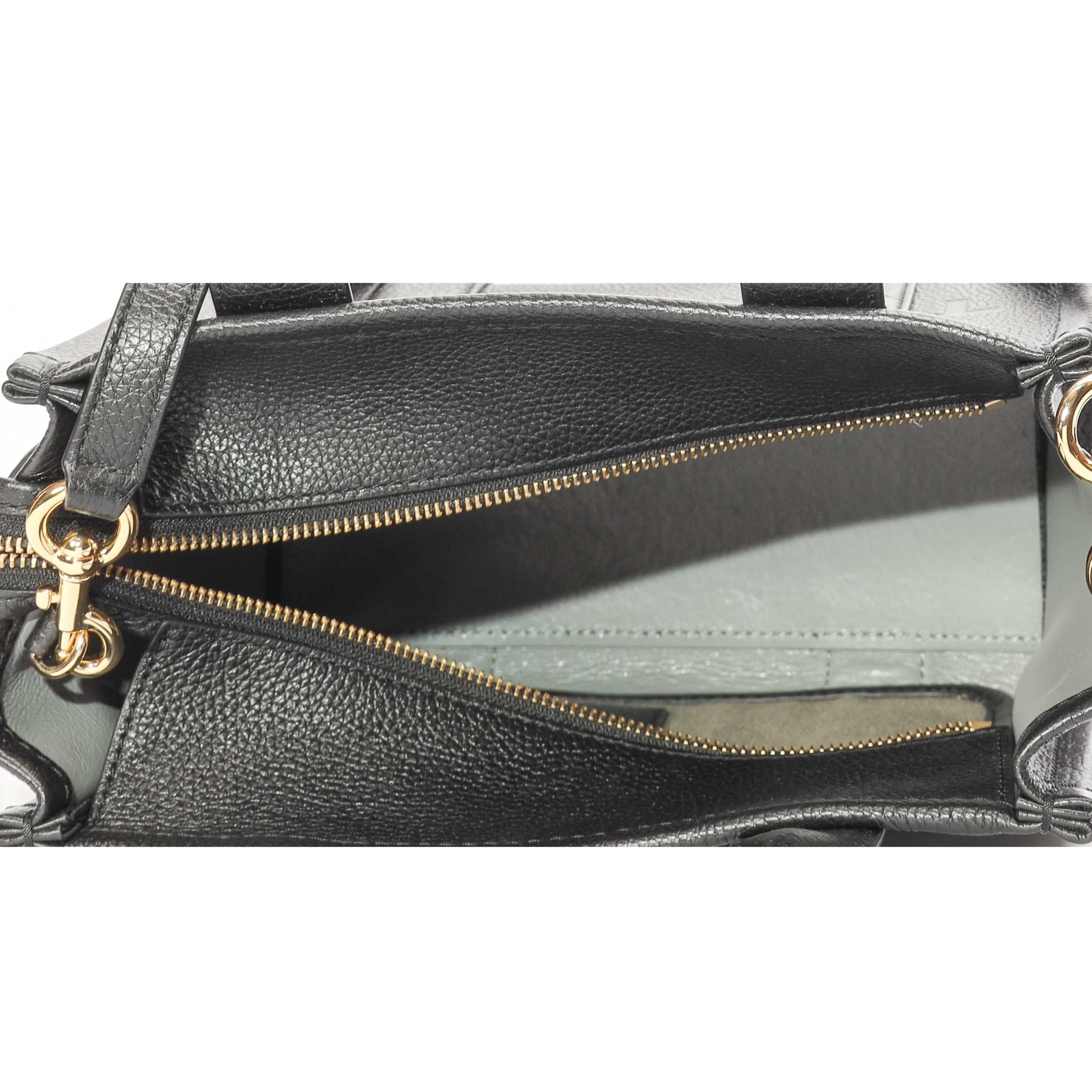 Marc Jacobs The Leather Medium Black Tote