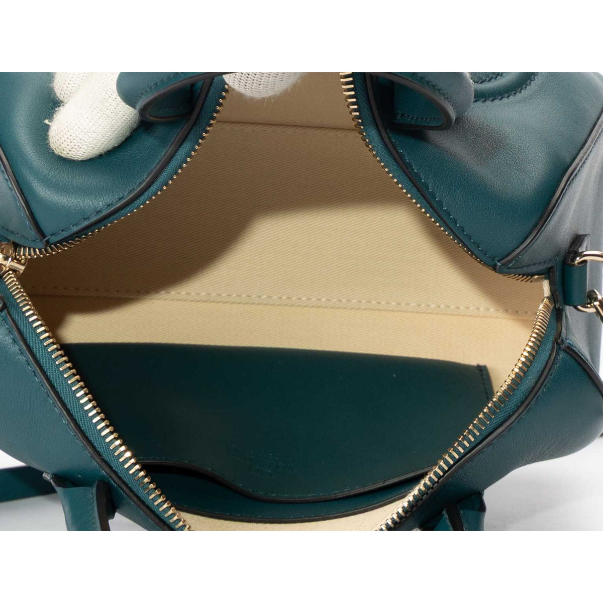 Valentino Garavani VLogo Satchel