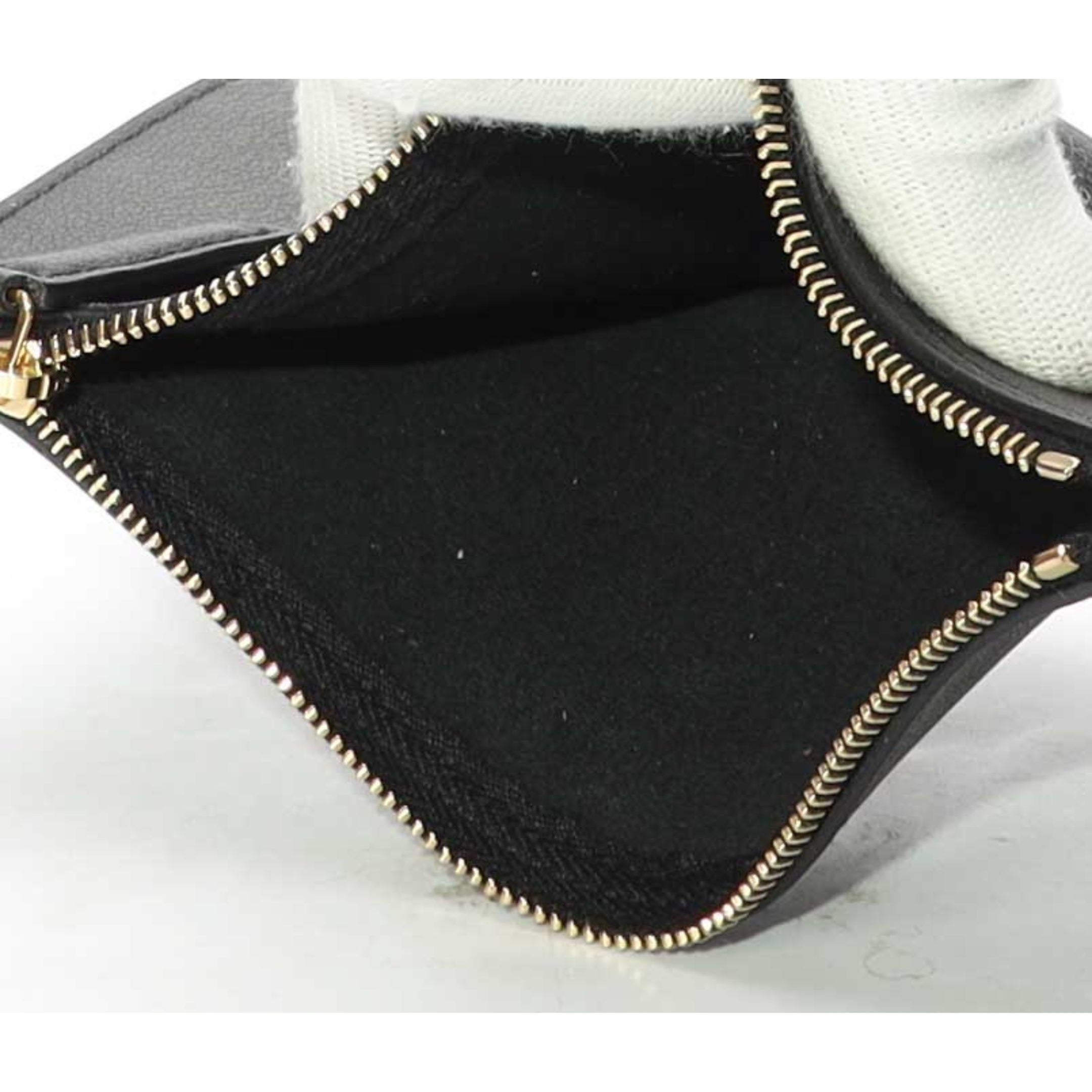 Yves Saint Laurent Shopping Black Tote