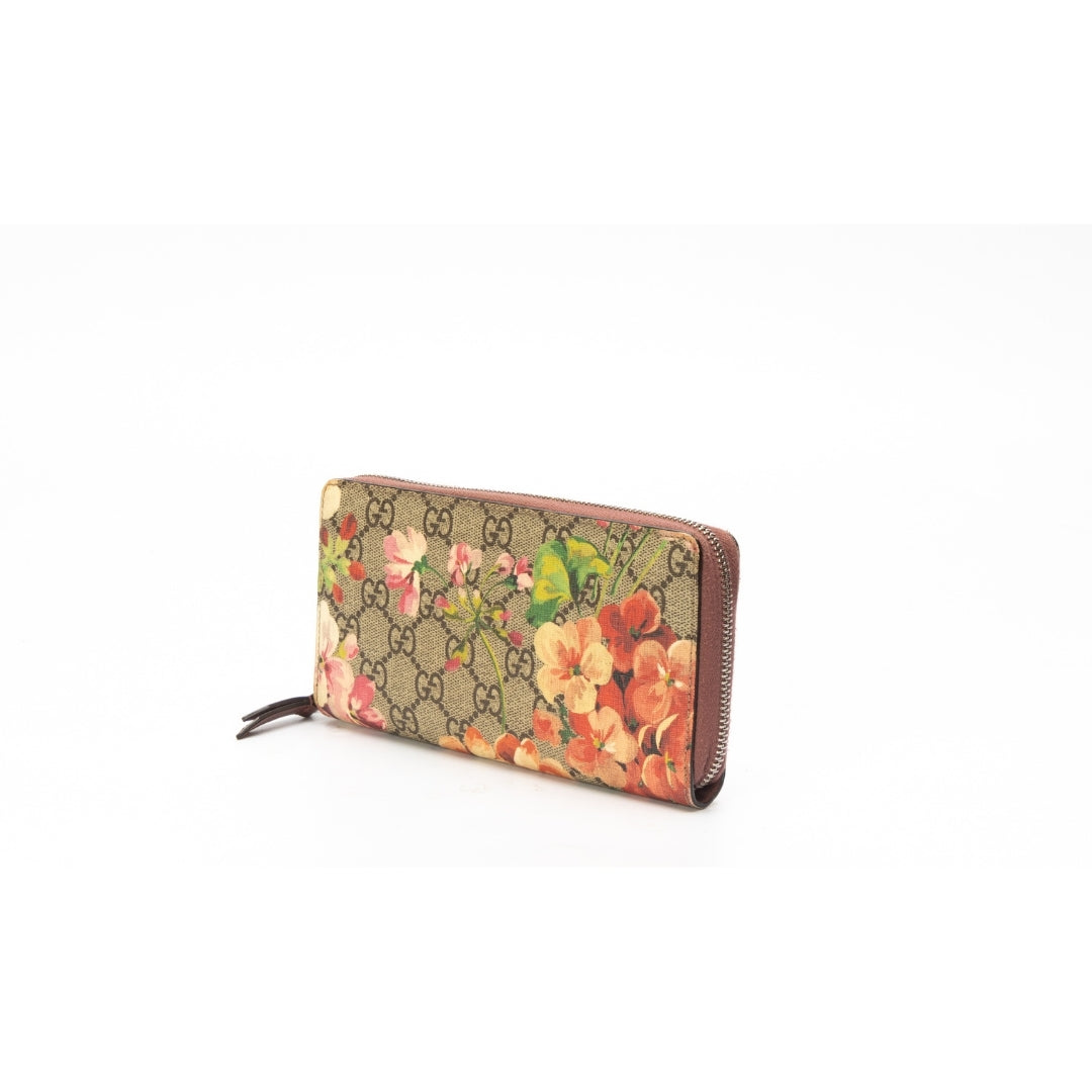 Gucci GG Blooms Supreme Zip Around Wallet