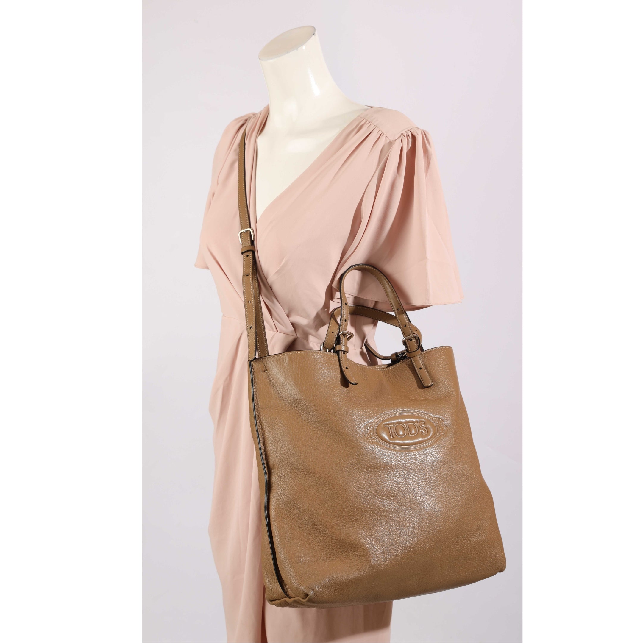 Tod's Tan Large Toronto Shopper Tote