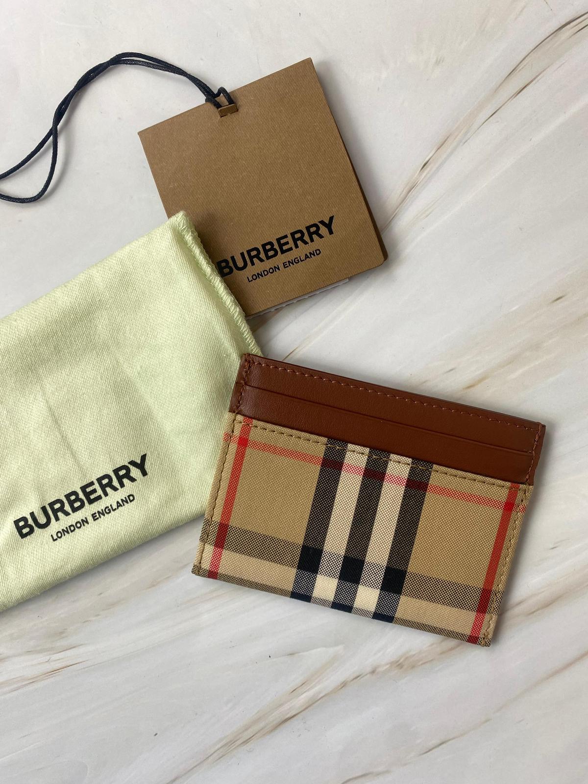 Burberry Card Case