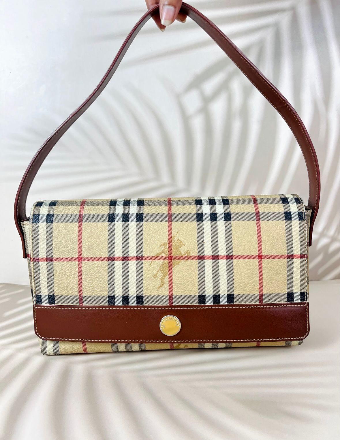 Burberry Baguette